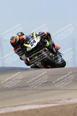 media/Aug-13-2023-CRA (Sun) [[1cfc37a6fb]]/Race 14 F40 Heavyweight/Race/